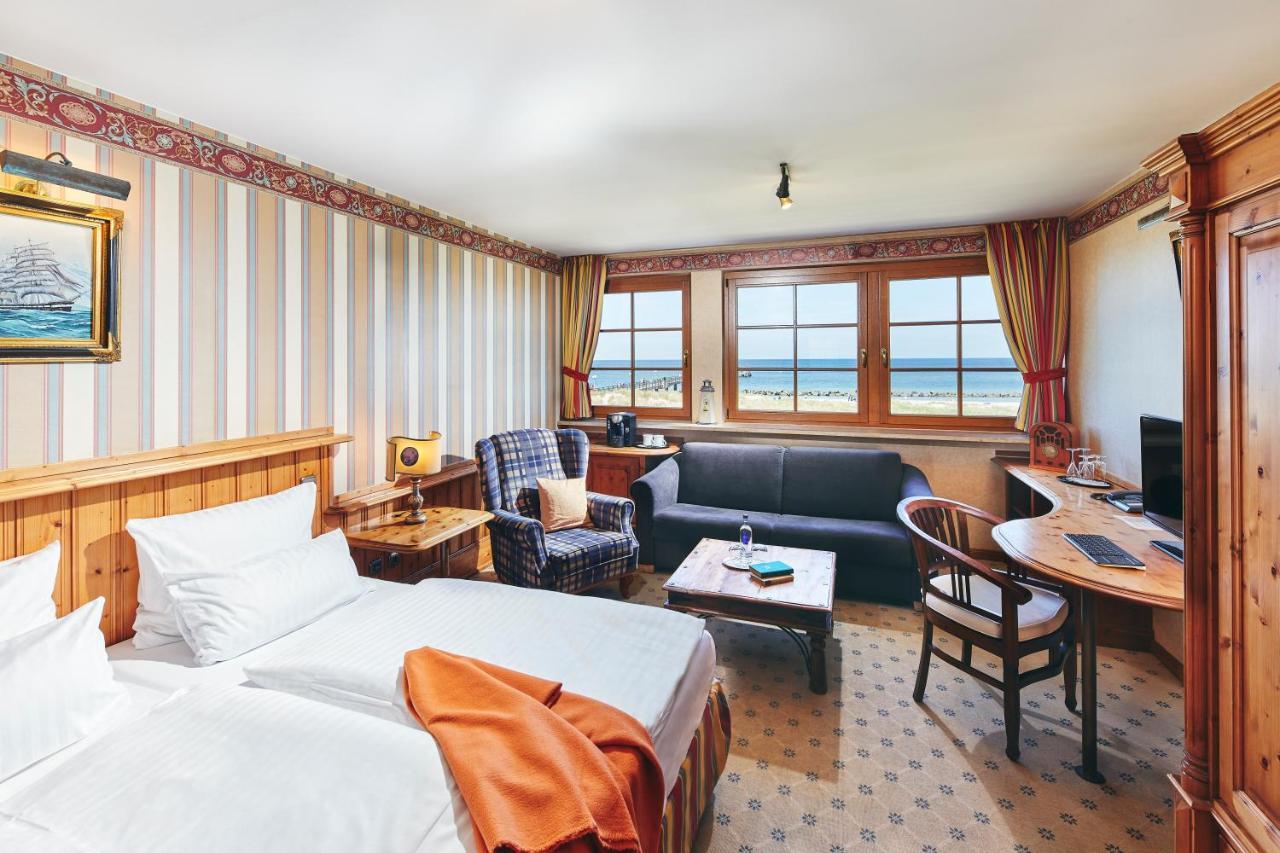 Moby Dick & Hotel Wustrow (Fischland)
